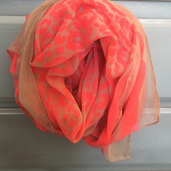 Bright Lightweight Scarf - Picture 2 of 4